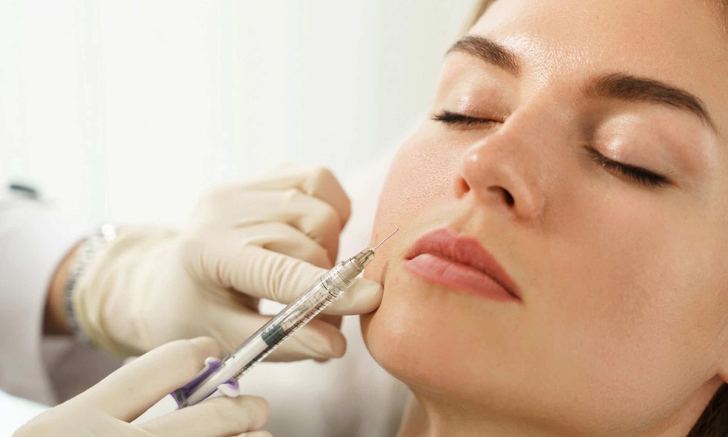 Dermal Fillers in Lincoln: Volume, Contour, and Confidence at Treeline